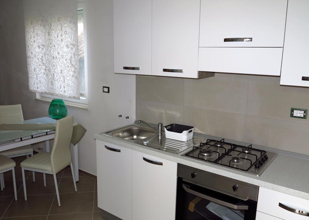 Apartments Rotiroti Zadar Cameră foto